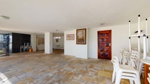 Image 12 - 868552